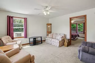 218 Devonwood Dr, Shelby, MI 49455 - Photo 5