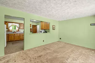 234 Trinity Cir, Lansing, MI 48911 - Photo 7