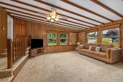 3901 Suburban Shores Drive NE, Grand Rapids, MI 49525 - Photo 15