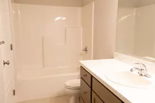 3332 Nature View Dr SE, Kentwood, MI 49512 - Photo 5