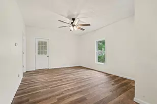 112 S Irving St, Greenville, MI 48838 - Photo 5