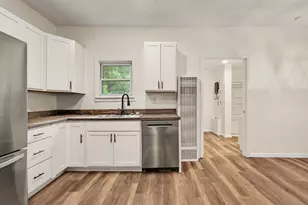 112 S Irving St, Greenville, MI 48838 - Photo 7