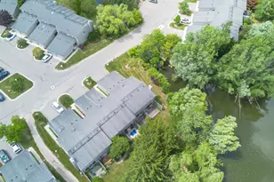 690 Peninsula Ct, Ann Arbor, MI 48105 - Photo 45