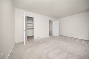 690 Peninsula Ct, Ann Arbor, MI 48105 - Photo 25
