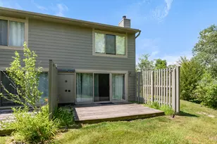 690 Peninsula Ct, Ann Arbor, MI 48105 - Photo 5
