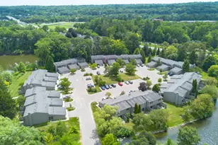 690 Peninsula Ct, Ann Arbor, MI 48105 - Photo 47