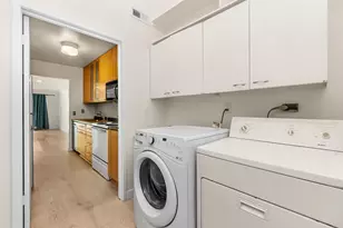 690 Peninsula Ct, Ann Arbor, MI 48105 - Photo 21