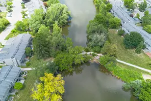 690 Peninsula Ct, Ann Arbor, MI 48105 - Photo 37