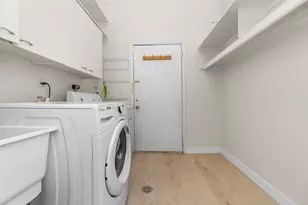 690 Peninsula Ct, Ann Arbor, MI 48105 - Photo 19