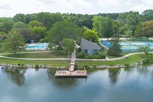 690 Peninsula Ct, Ann Arbor, MI 48105 - Photo 35
