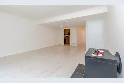 690 Peninsula Court, Ann Arbor, MI 48105 - Photo 13