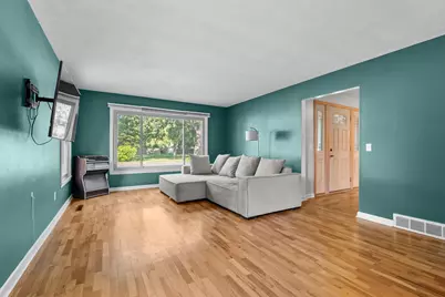 907 East Street, Three Rivers, MI 49093 - Photo 5