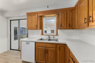 247 43rd St SW, Grand Rapids, MI 49548 - Photo 5