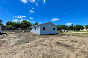 751 Tomlinson St, Jackson, MI 49203 - Photo 27