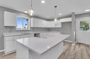 751 Tomlinson St, Jackson, MI 49203 - Photo 15