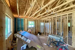 751 Tomlinson St, Jackson, MI 49203 - Photo 3