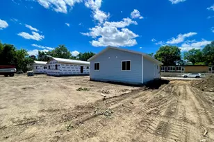 751 Tomlinson St, Jackson, MI 49203 - Photo 25