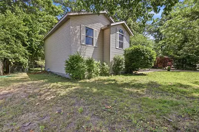 2046 N Roberts Road, Muskegon, MI 49445 - Photo 3
