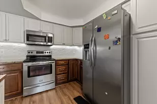 349 Nesbit Ln, Rochester Hills, MI 48309 - Photo 19