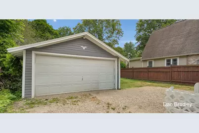 3056 Effie Place NE, Grand Rapids, MI 49505 - Photo 41