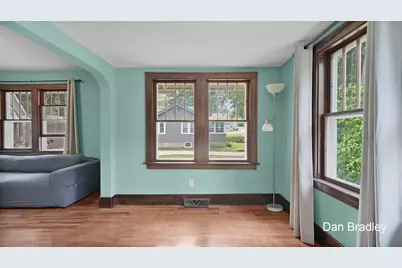 3056 Effie Place NE, Grand Rapids, MI 49505 - Photo 5