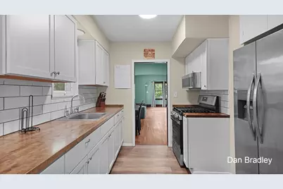 3056 Effie Place NE, Grand Rapids, MI 49505 - Photo 17