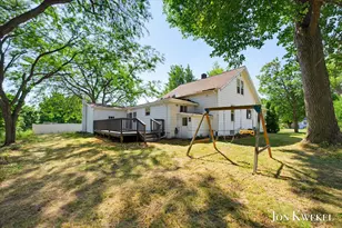 429 NW 6 Mile Road NW, Comstock Park, MI 49321 - Photo 3
