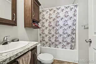 357 S Hardwick Dr SW, Grand Rapids, MI 49548 - Photo 3