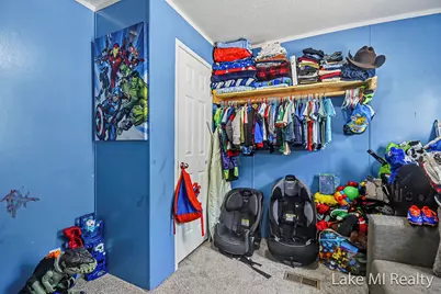 357 S Hardwick Drive SW, Grand Rapids, MI 49548 - Photo 13