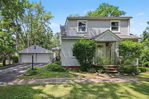 10624 Borgman Ave, Belleville, MI 48111 - Photo 3