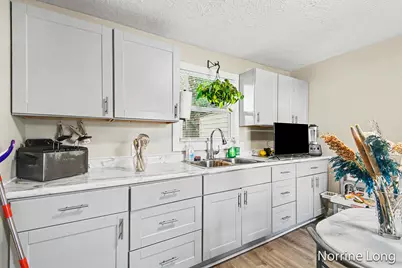 214 Delaware Street SE, Grand Rapids, MI 49507 - Photo 9
