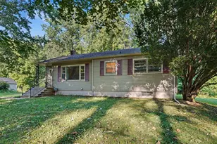 601 Marcelletti Ave, Paw Paw, MI 49079 - Photo 3