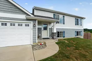2864 Fawn Cove Ave, Middleville, MI 49333 - Photo 5