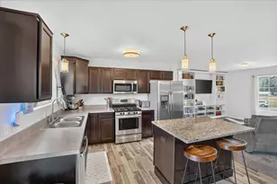 2864 Fawn Cove Ave, Middleville, MI 49333 - Photo 11