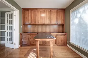 1688 Northlawn Blvd, Birmingham, MI 48009 - Photo 9
