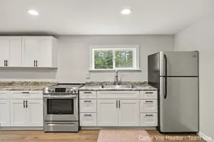 3251 E 46 Rd, Cadillac, MI 49601 - Photo 11
