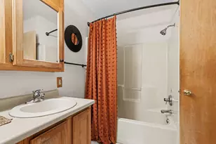 971 Niagara Dr, Lawton, MI 49065 - Photo 13