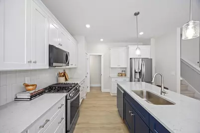 4898 Hidden River Avenue SW #63, Wyoming, MI 49418 - Photo 9