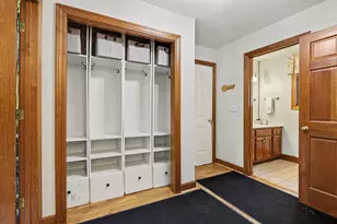 2390 Sycamore Path, Saint Joseph, MI 49085 - Photo 19