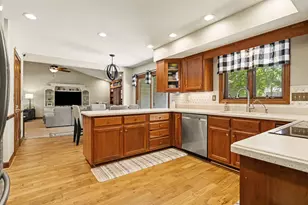 2390 Sycamore Path, Saint Joseph, MI 49085 - Photo 13