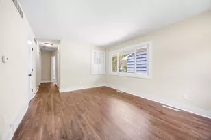 19 Mosher Ave, Battle Creek, MI 49037 - Photo 3