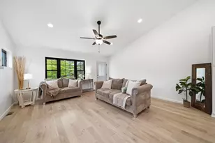 237 Ambler Dr, Brooklyn, MI 49230 - Photo 9