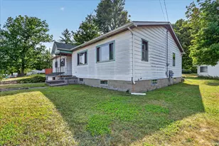 2610 S Shore Dr, Crystal, MI 48818 - Photo 5