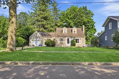 617 East Street, Three Rivers, MI 49093 - Photo 1