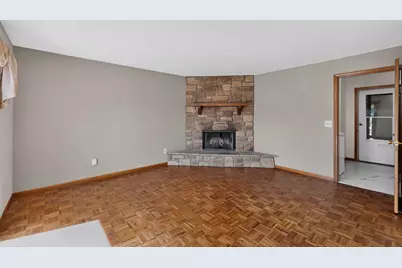 68441 N Channel Parkway, Edwardsburg, MI 49112 - Photo 15