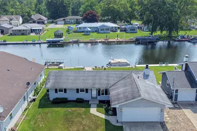 68441 N Channel Parkway, Edwardsburg, MI 49112 - Photo 27