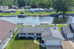 68441 N Channel Pkwy, Edwardsburg, MI 49112 - Photo 27