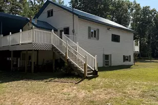 554 N Morris St, Pentwater, MI 49449 - Photo 3