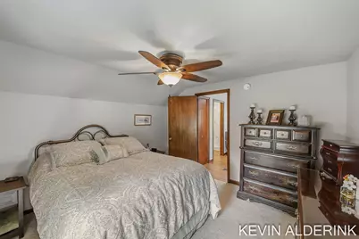 136 S Fairview Road, Zeeland, MI 49464 - Photo 15
