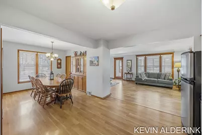 136 S Fairview Road, Zeeland, MI 49464 - Photo 11